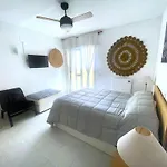 Touristenapartment Im Zentrum Von Marbella- Ganz By Interhome *