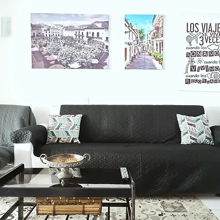 Apartment Touristenapartment Im Zentrum Von Marbella- Ganz By Interhome